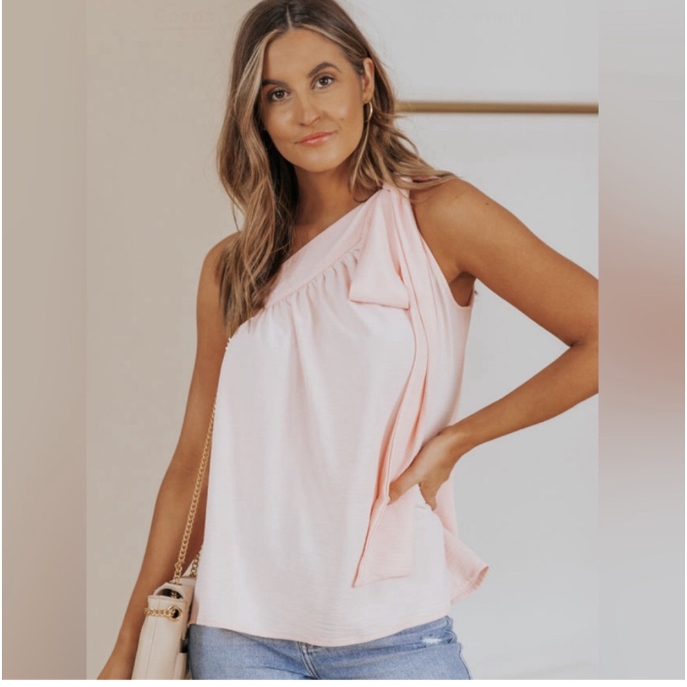 Asymmetrical Tie On One Shoulder Sleeveless Top in Light Pink